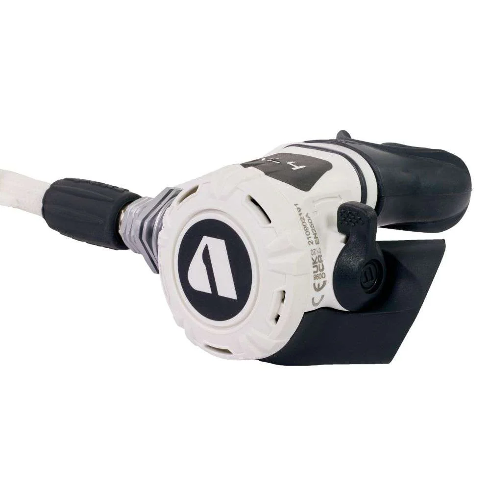 XL4+ STAGE 3 - Dive Regulator + Octopus - Image 6